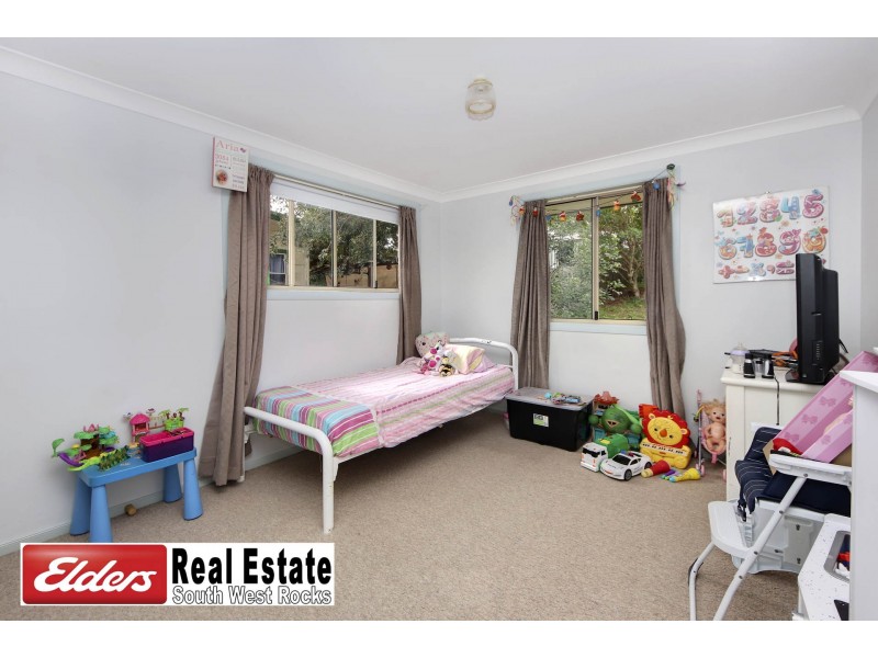 3 Quarry St, South West Rocks NSW 2431