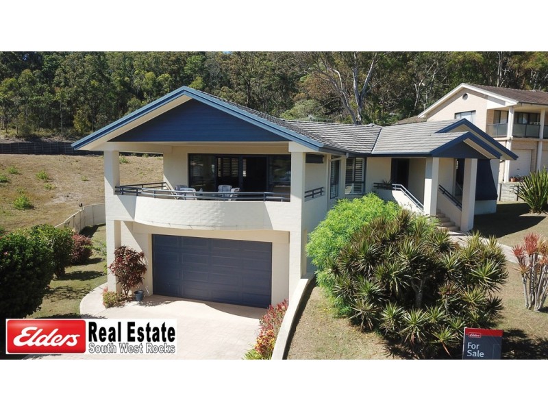 2 Salmon Cct, South West Rocks NSW 2431