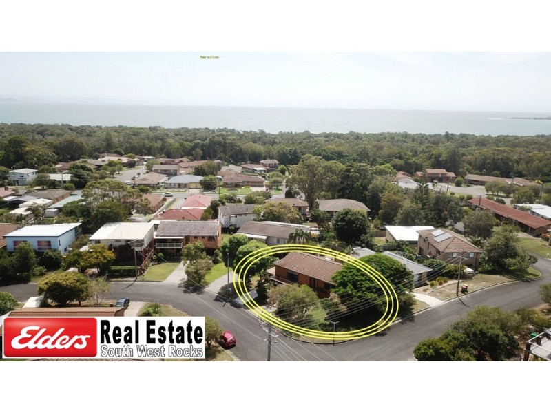 2 Emanuel Cres, South West Rocks NSW 2431