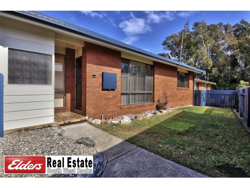 2/9 Bruce Field Street, South West Rocks NSW 2431