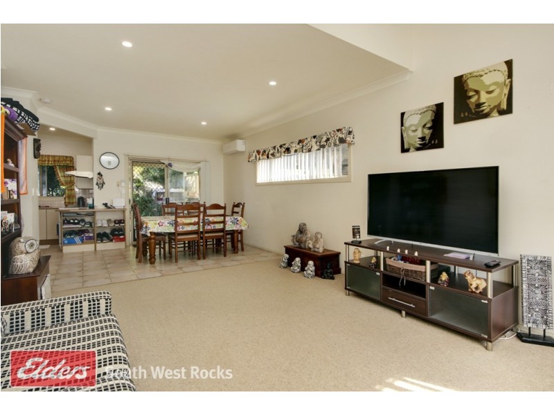 2/40 Arthur St, South West Rocks NSW 2431