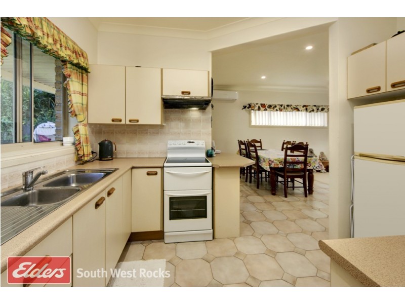 2/40 Arthur St, South West Rocks NSW 2431