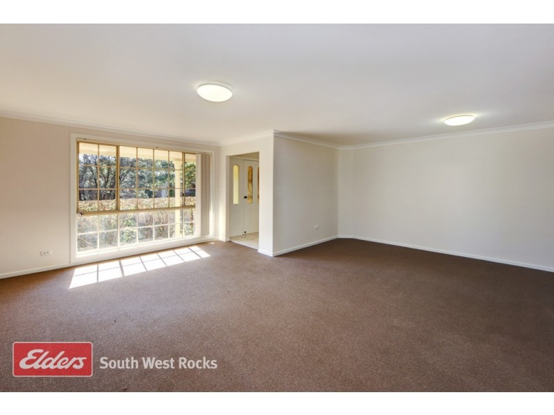 17 Palm Court, South West Rocks NSW 2431