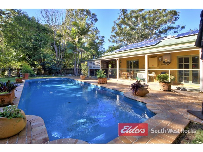 2 Cockatoo Place, Arakoon NSW 2431