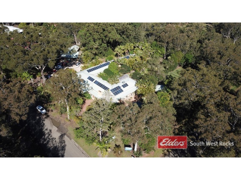 2 Cockatoo Place, Arakoon NSW 2431