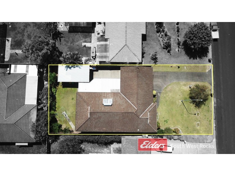 23 BRUCE FIELD STREET, South West Rocks NSW 2431