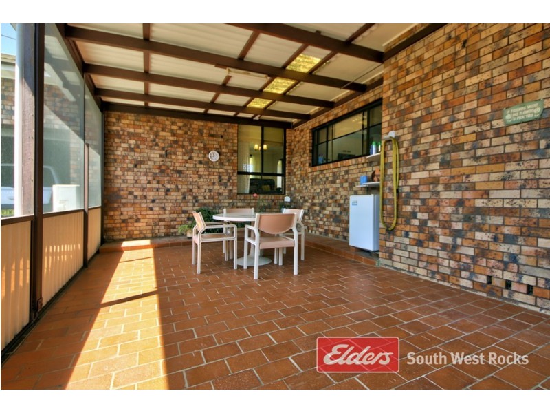 23 BRUCE FIELD STREET, South West Rocks NSW 2431