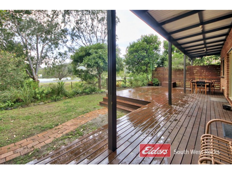 2 BREAM CLOSE, Hat Head NSW 2440