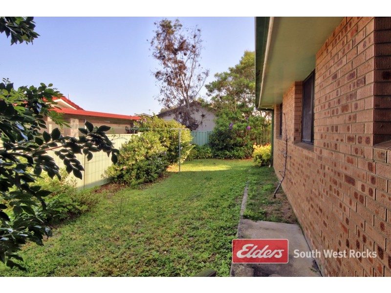 2/26 Simpson St, South West Rocks NSW 2431