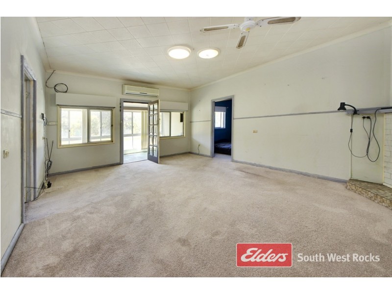 351 Gregory St, South West Rocks NSW 2431