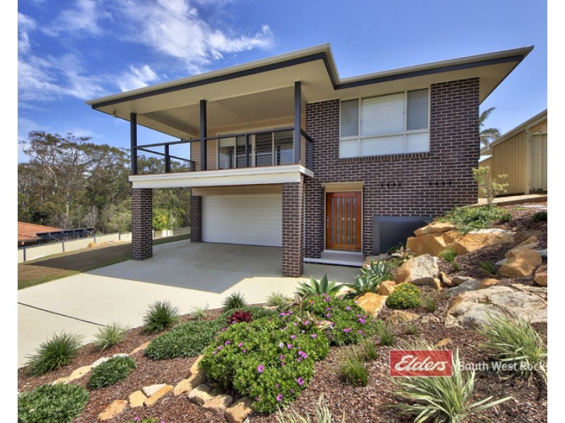 2 Mertens Pl, South West Rocks NSW 2431