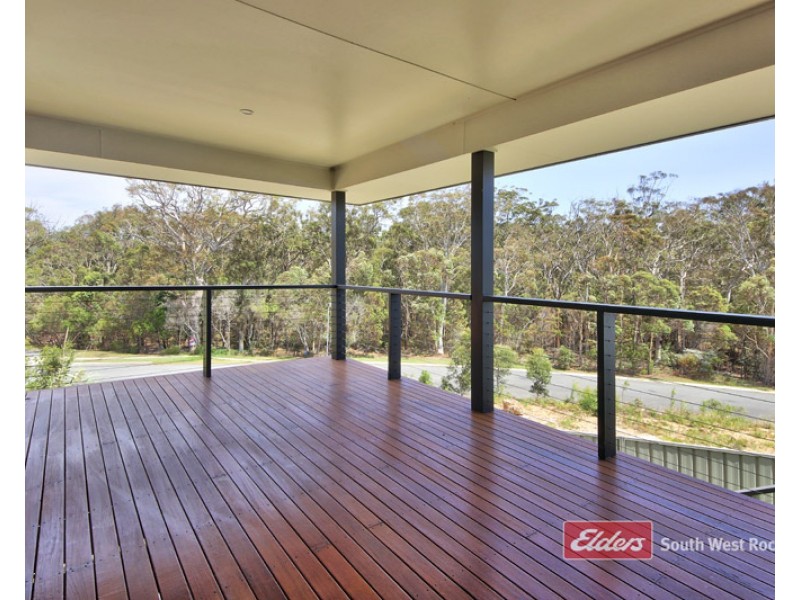 2 Mertens Pl, South West Rocks NSW 2431