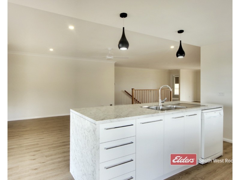 2 Mertens Pl, South West Rocks NSW 2431