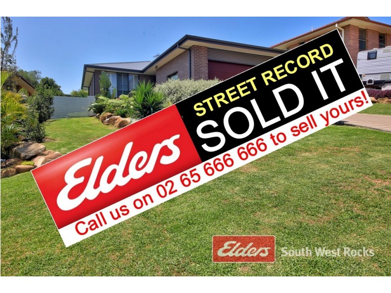 13 RAFFERTY CRESCENT, South West Rocks NSW 2431