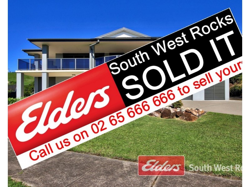 4 HOUISON PLACE, South West Rocks NSW 2431