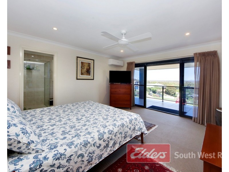 4 HOUISON PLACE, South West Rocks NSW 2431