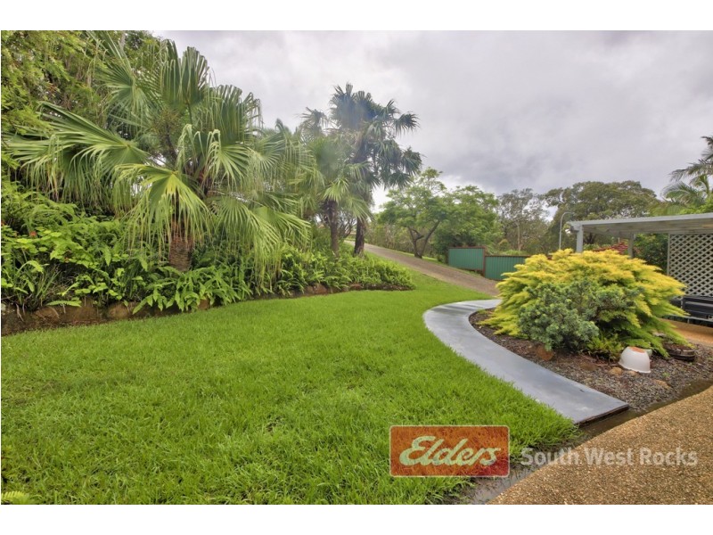 2 VICTOR PERRY PLACE, South West Rocks NSW 2431