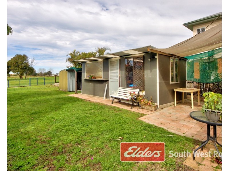 33 BARNARD STREET, Gladstone NSW 2440