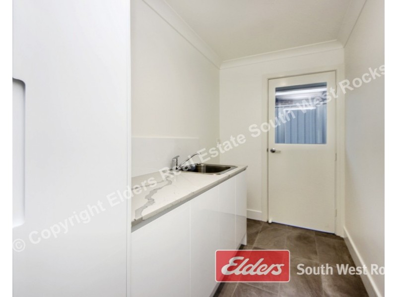 32 Keith Andrews Ave, South West Rocks NSW 2431