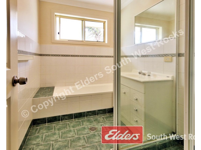 50 BRUCE FIELD STREET, South West Rocks NSW 2431