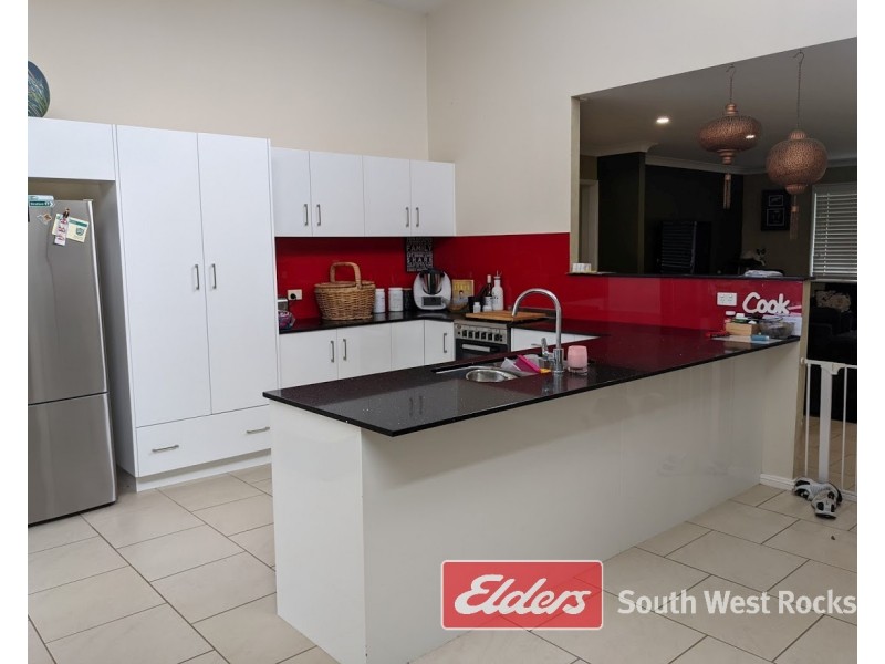 122 Gregory St, South West Rocks NSW 2431
