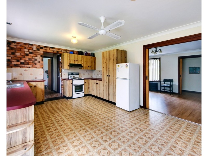 16 Roy Sanders Pl, South West Rocks NSW 2431