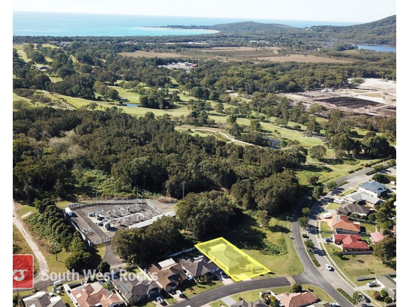 42 PETER MARK CIRCUIT, South West Rocks NSW 2431