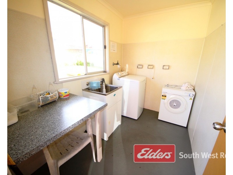 27 Phillip Drive, South West Rocks NSW 2431
