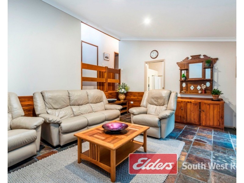 14 GREY STREET, Arakoon NSW 2431