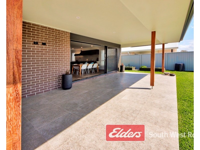 25 Athena Pde, South West Rocks NSW 2431