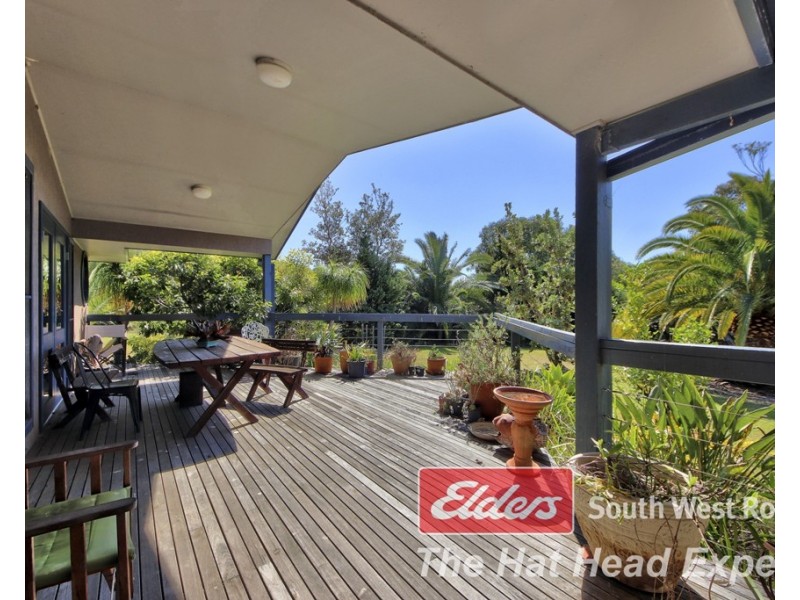 130 Gap Rd, Hat Head NSW 2440