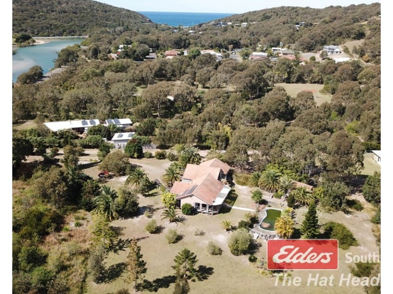 130 Gap Rd, Hat Head NSW 2440