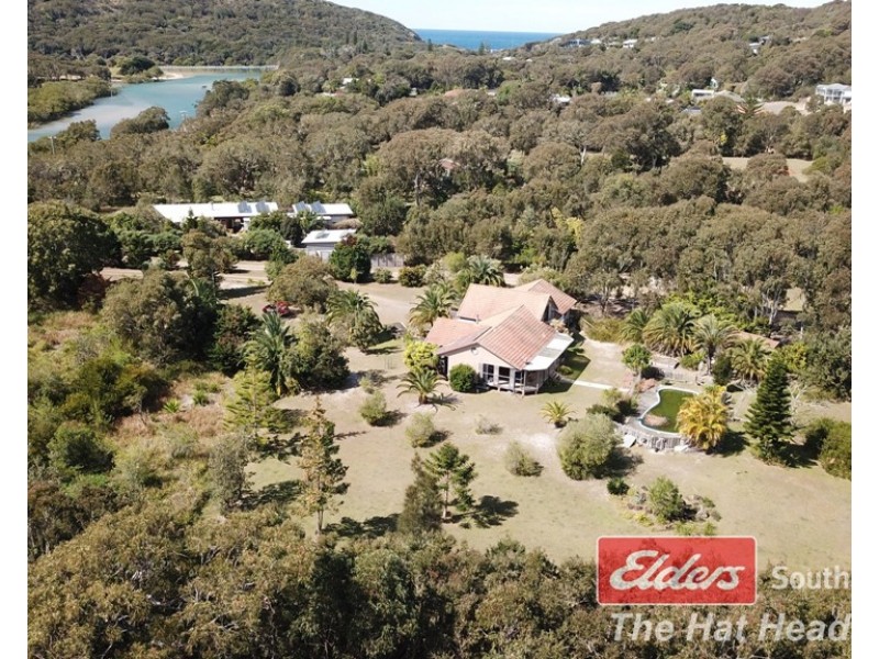 130 Gap Rd, Hat Head NSW 2440