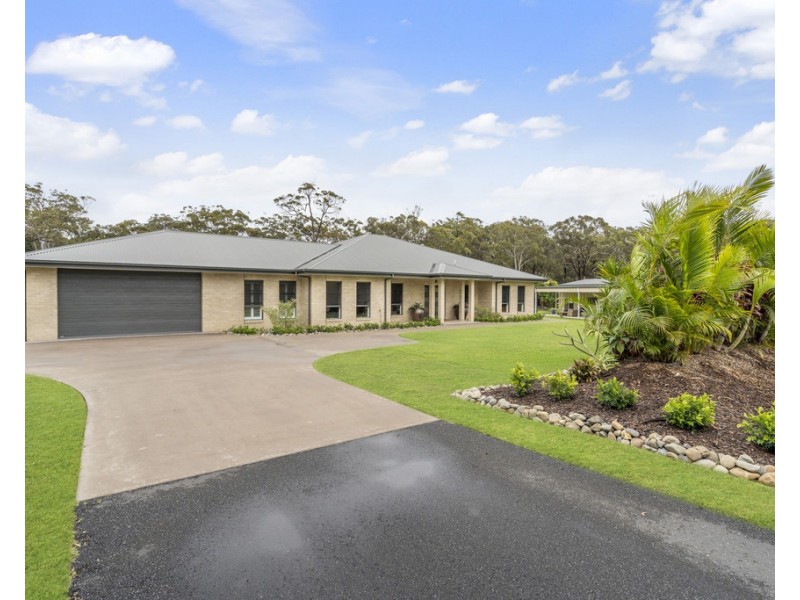 10 Carron Close, Arakoon NSW 2431