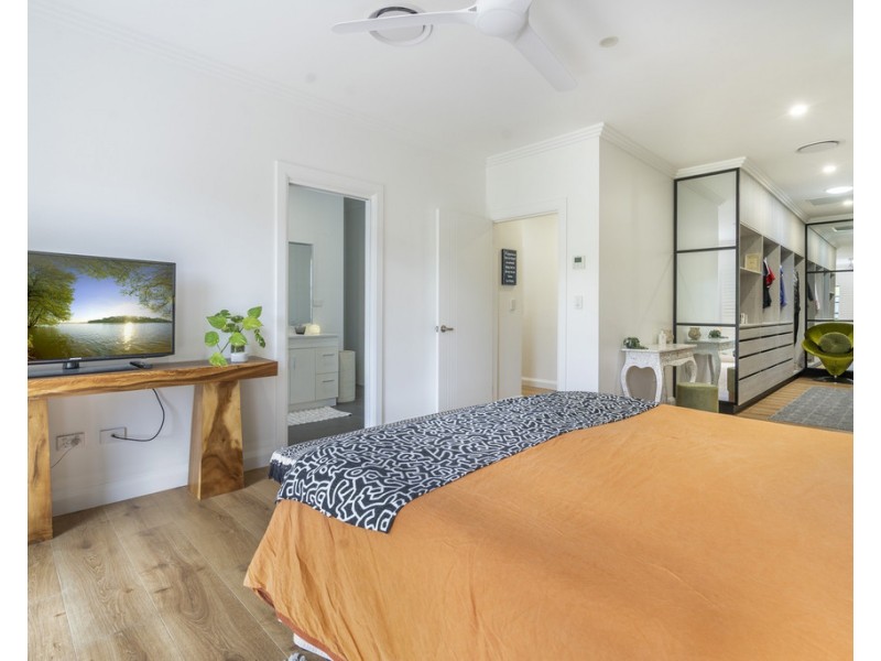 10 Carron Close, Arakoon NSW 2431