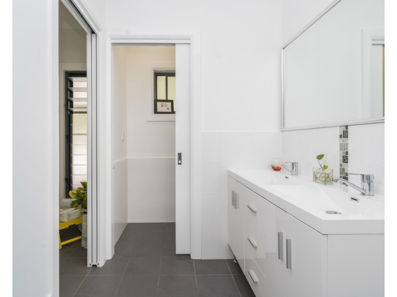 10 Carron Close, Arakoon NSW 2431