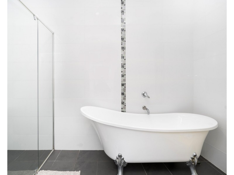 10 Carron Close, Arakoon NSW 2431