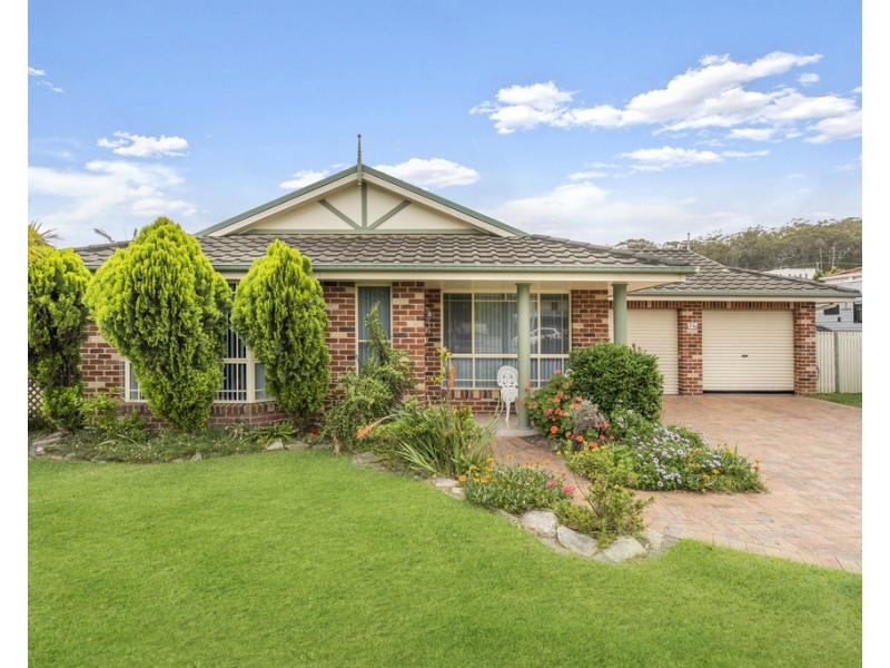 230 GREGORY STREET, South West Rocks NSW 2431