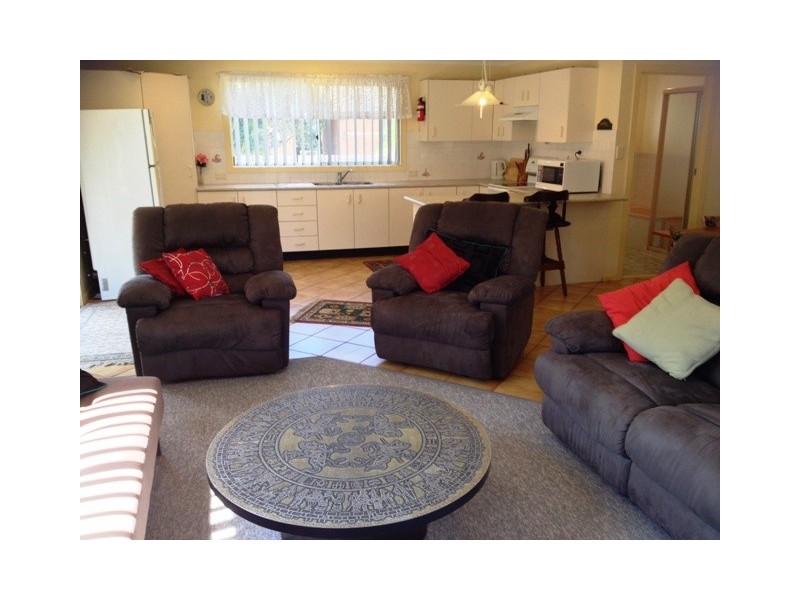 47 Straight St, Hat Head NSW 2440