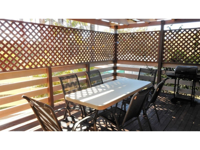 6 Dolphin Cres, South West Rocks NSW 2431
