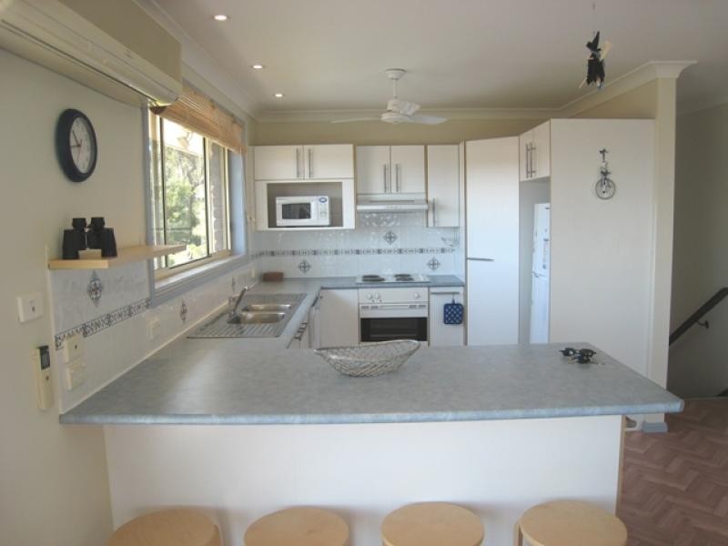 1 Salmon Cct, South West Rocks NSW 2431