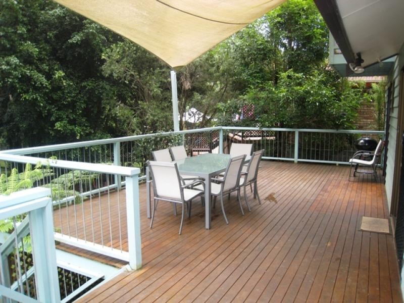 35 Russell St, Arakoon NSW 2431