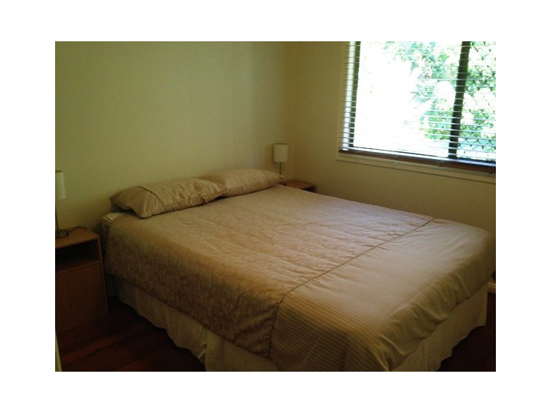 35 Russell St, Arakoon NSW 2431