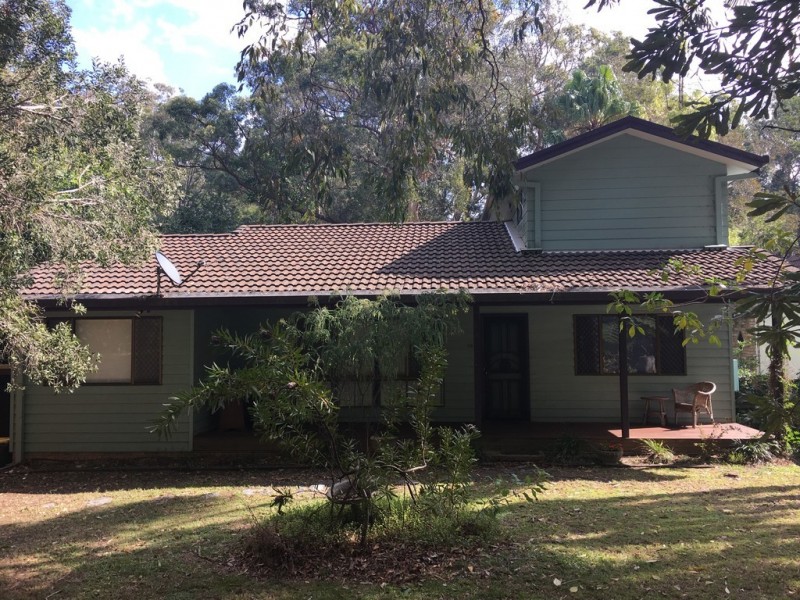 35 Russell St, Arakoon NSW 2431