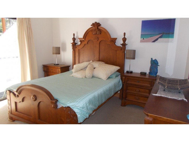 1/27 Palm Grove 1 and 2, Arakoon NSW 2431