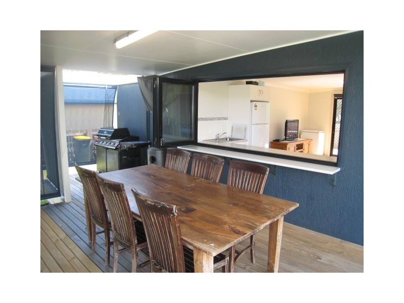 7 VINE ST, Hat Head NSW 2440