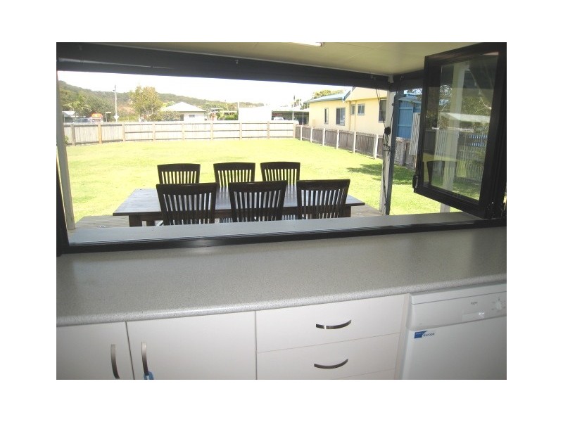 7 VINE ST, Hat Head NSW 2440