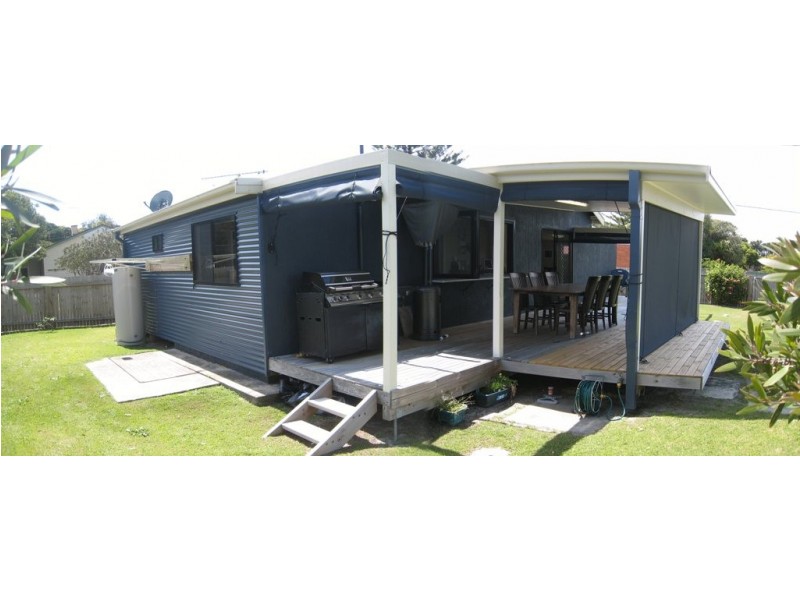 7 VINE ST, Hat Head NSW 2440