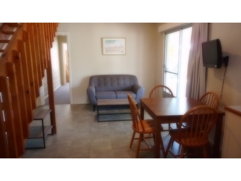 1/1 Creek St, Hat Head NSW 2440