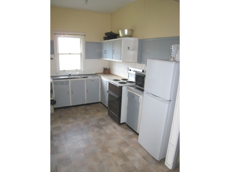 22 Straight St, Hat Head NSW 2440